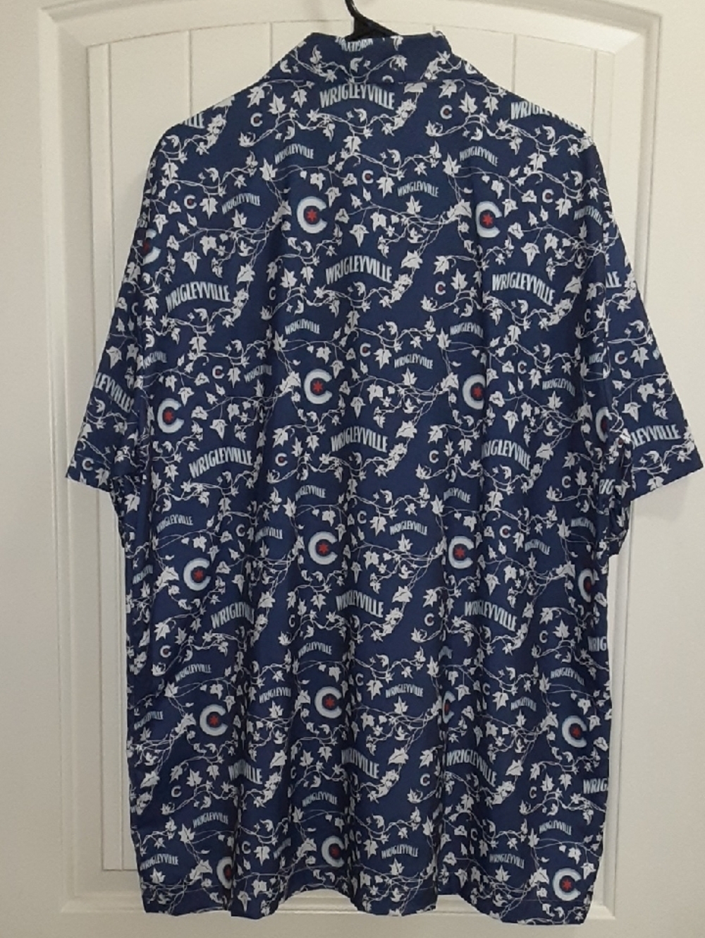Chicago Cubs Wrigleyville Hawaiian Shirt SGA 2022 Navy Blue All Over Print XL - Picture 2 of 7